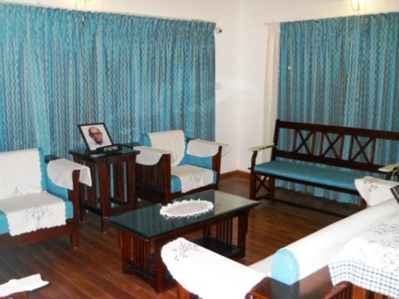 Irinjalakuda House Apartment อูตี ภายนอก รูปภาพ